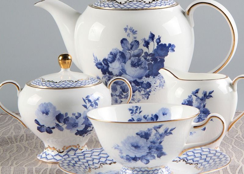 Blue And White 180CC Paragon Fine Bone China Tea Set